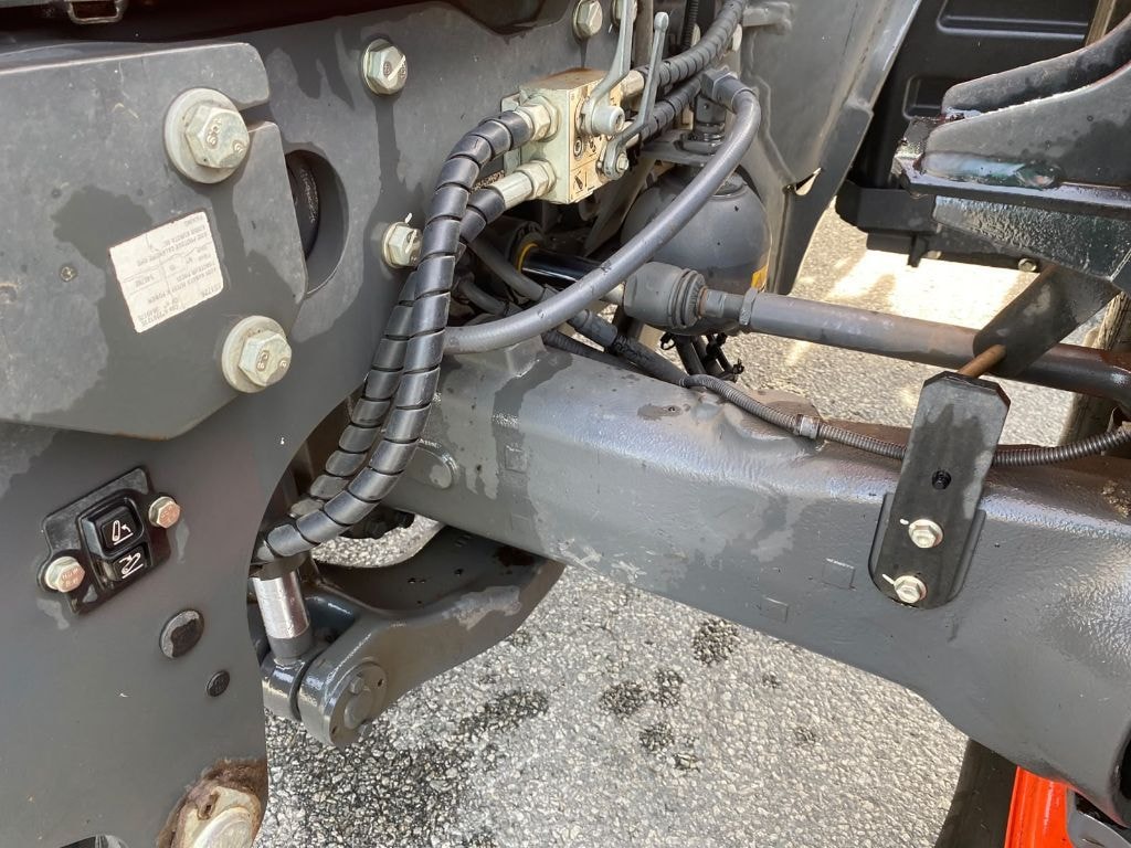Tracteur chargeur KUBOTA M7153 PREMIUM - photo slide 23
