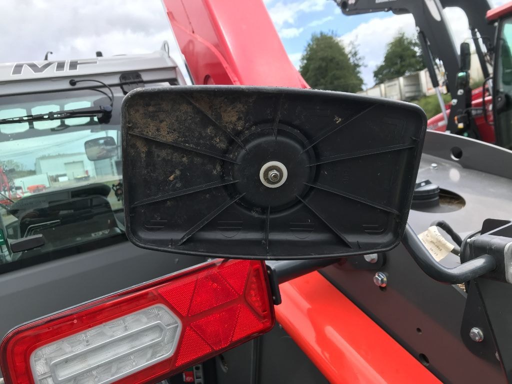 Telescopique MASSEY FERGUSON TH 6030 - photo slide 21