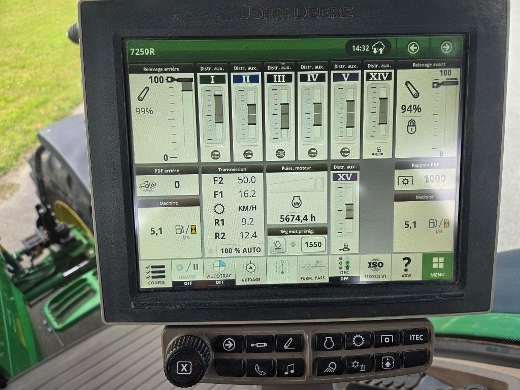 Tracteur JOHN DEERE 7250R - photo slide 13