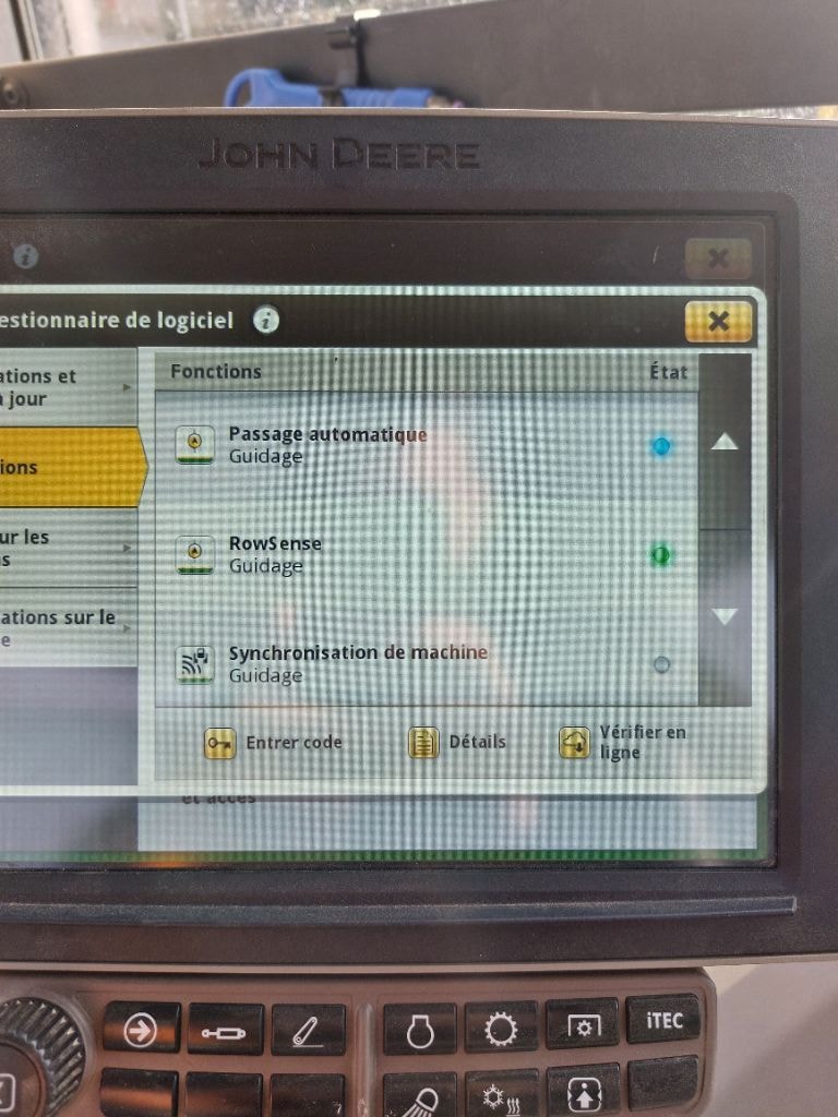 Tracteur JOHN DEERE 6195R - photo slide 14