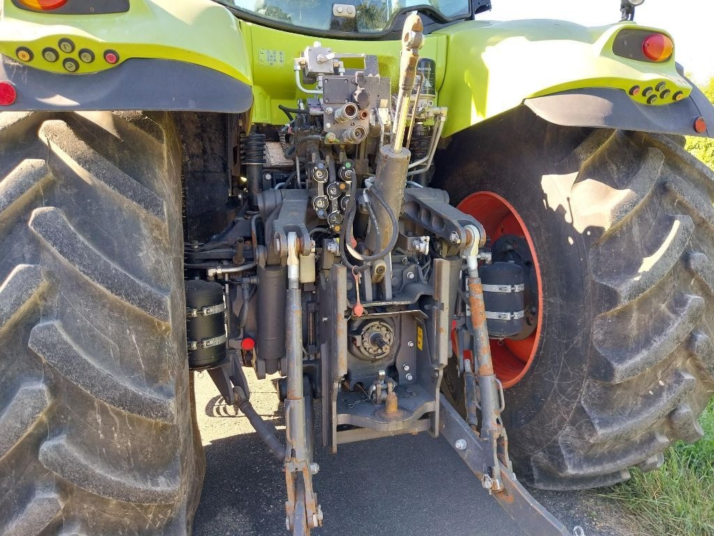Tracteur CLAAS AXION 840 CIS - photo slide 9