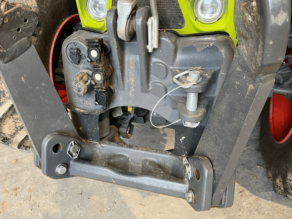 Tracteur CLAAS ARION 550 - photo slide 2