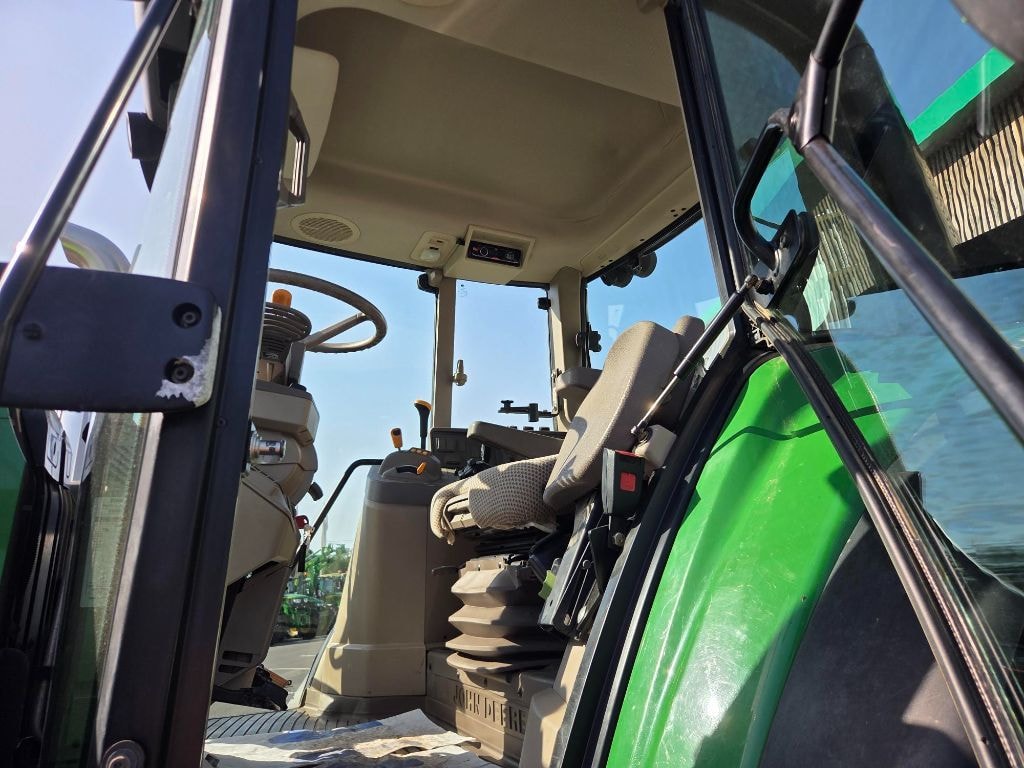 Tracteur JOHN DEERE 6195 M - photo slide 15