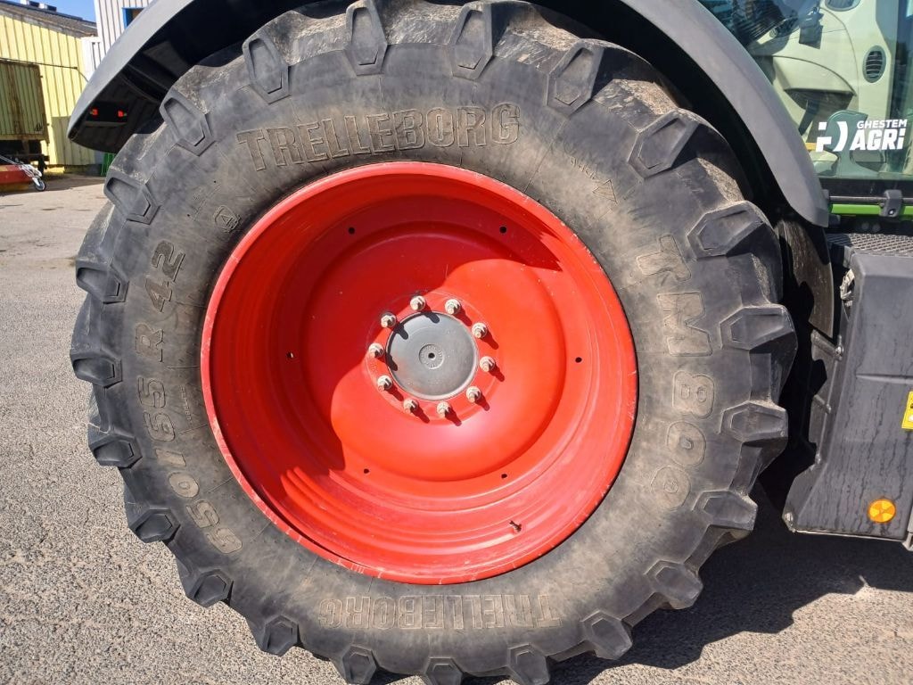 Tracteur FENDT 724 VARIO POWER - photo slide 6