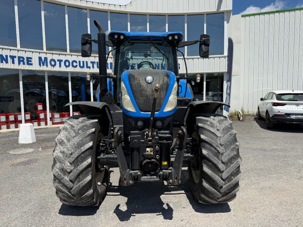 Tracteur NEW HOLLAND T7.245 AC       - photo slide 8