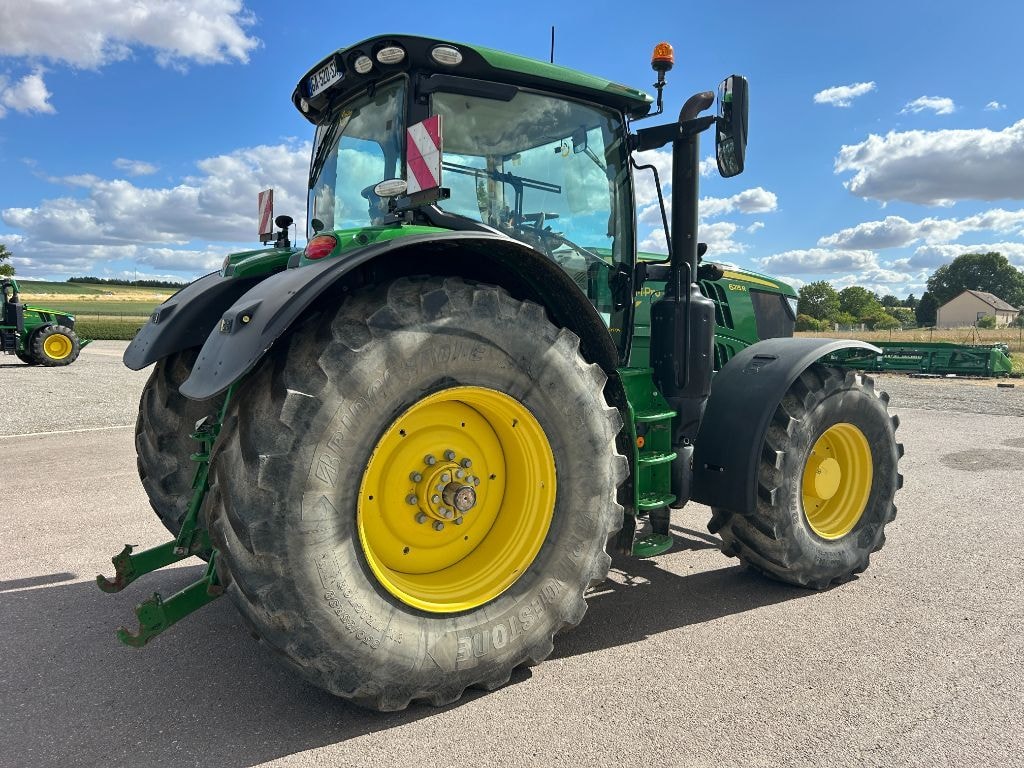 Tracteur JOHN DEERE 6215R - photo slide 4