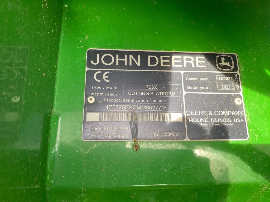 Moissonneuse JOHN DEERE T 560 HM - photo slide 18