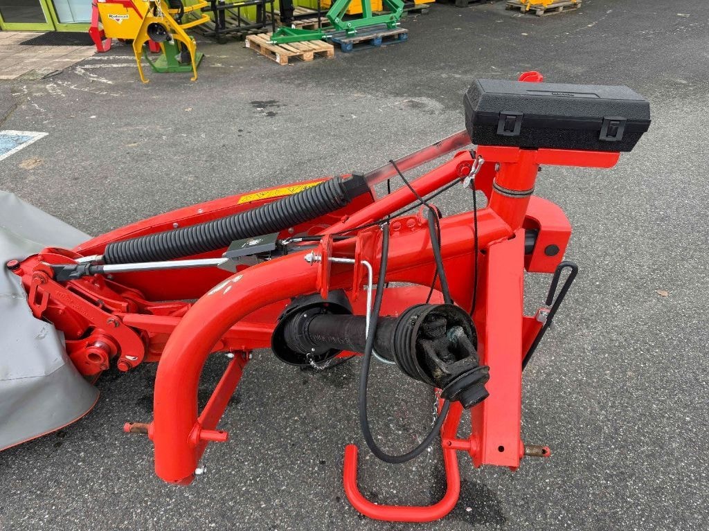 Faucheuse KUHN GMD 355 FF - photo slide 12