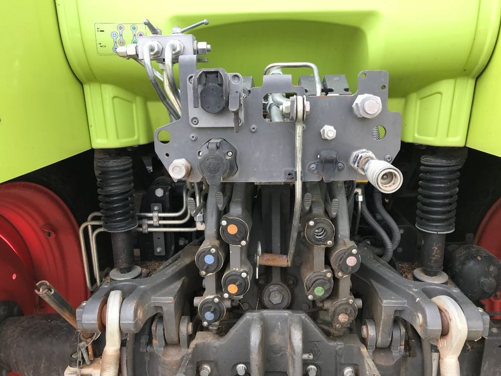 Tracteur CLAAS 530 CMATIC CEBIS - photo slide 8