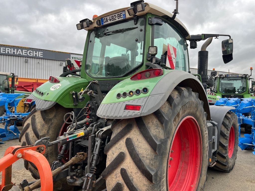 Tracteur FENDT 718 VARIO POWER + - photo slide 19