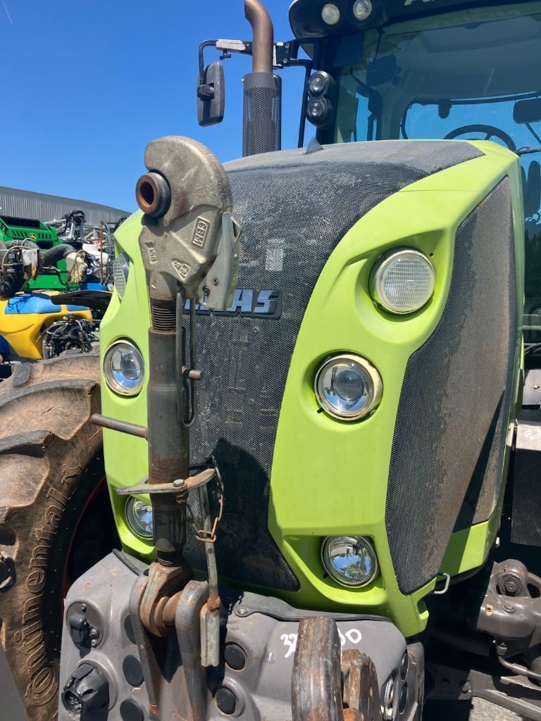 Tracteur CLAAS ARION 620 - photo slide 6