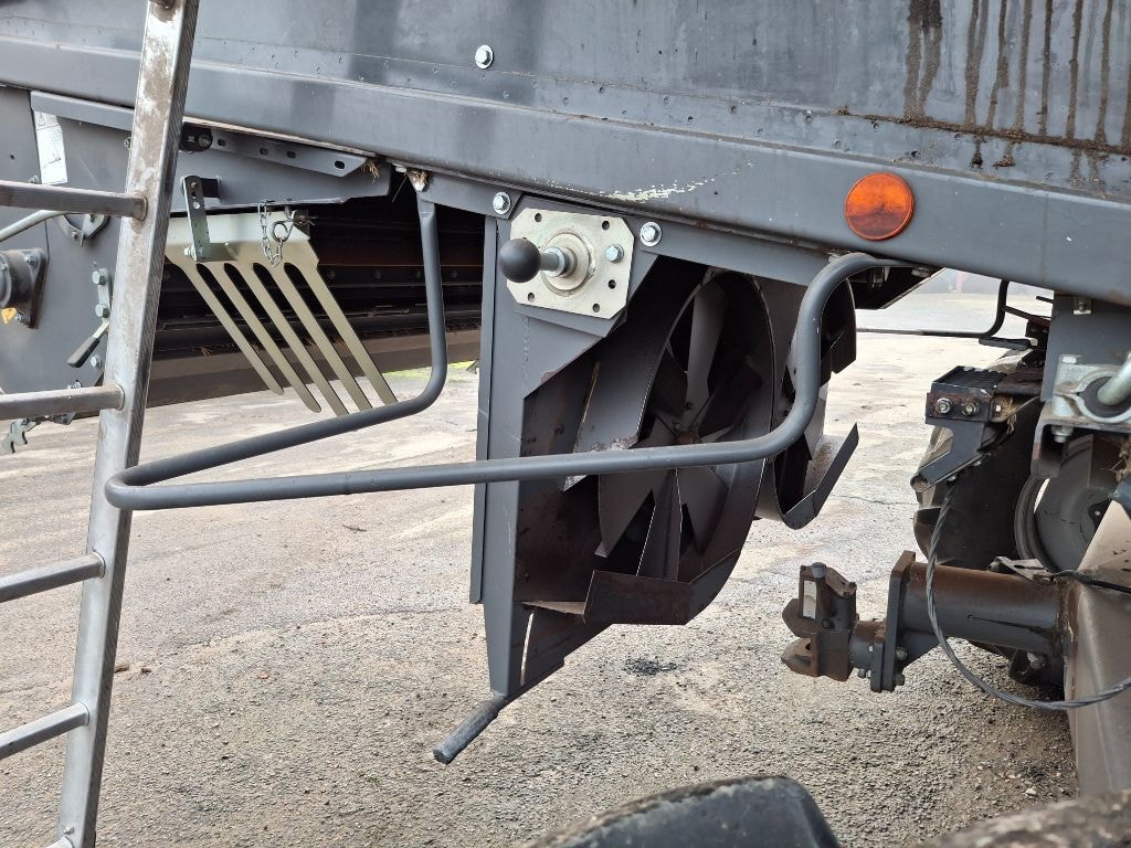 Moissonneuse LAVERDA M 310 MCS - photo slide 13