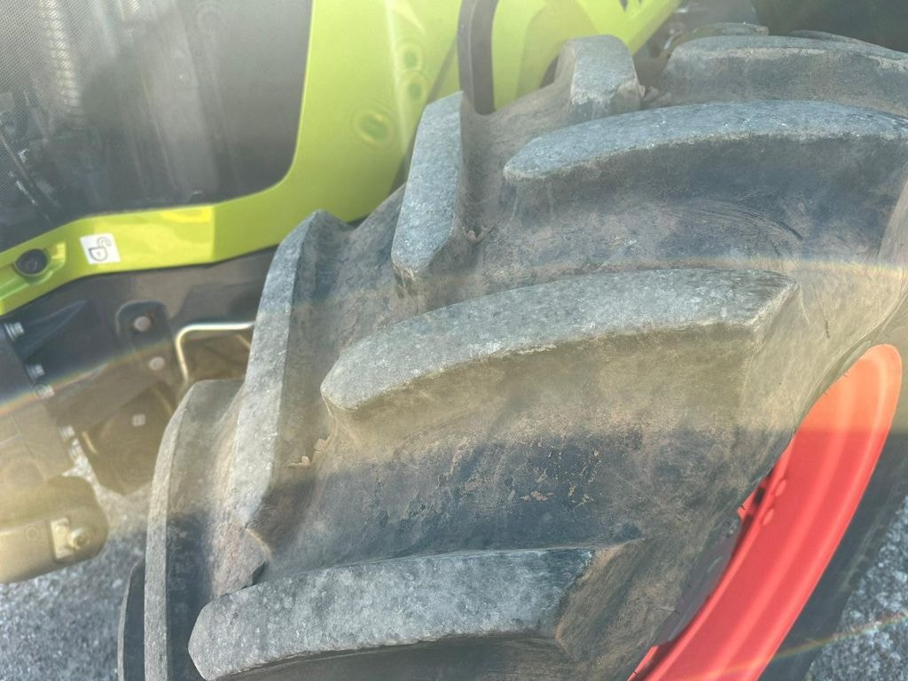 Tracteur CLAAS ARION 530 cmatic - photo slide 6