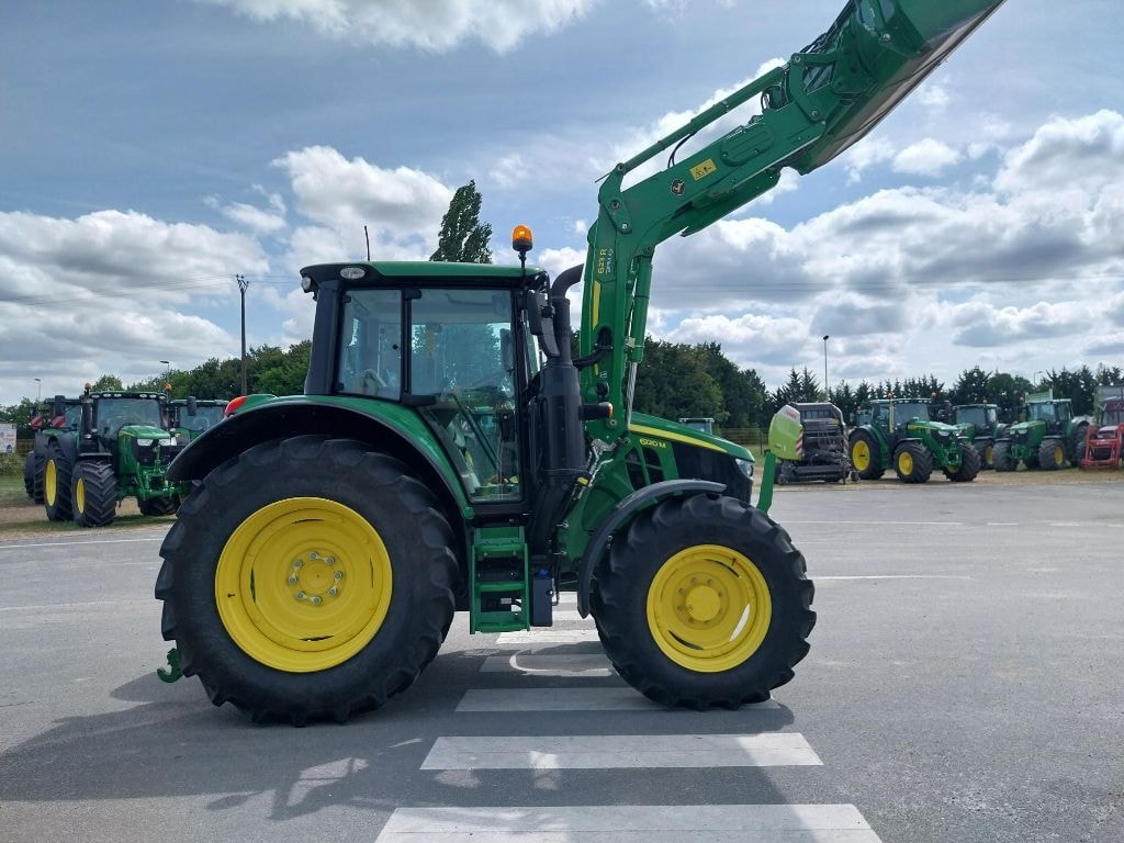 Tracteur JOHN DEERE 6120M - photo slide 6