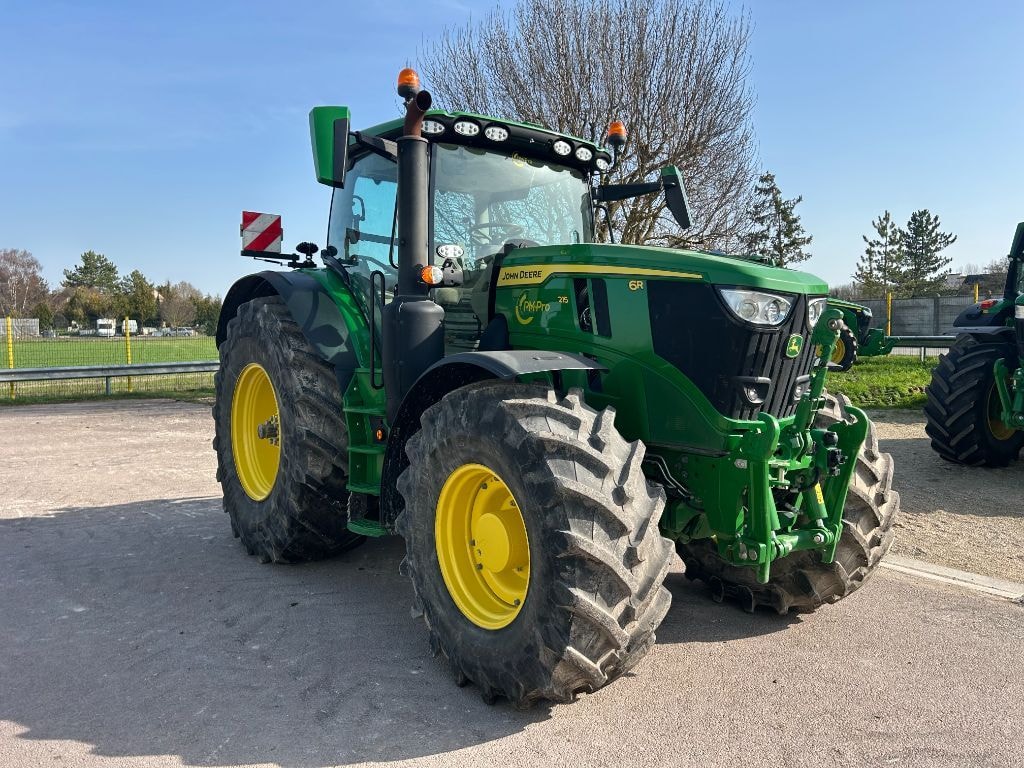 Tracteur JOHN DEERE 6R215 - photo slide 3