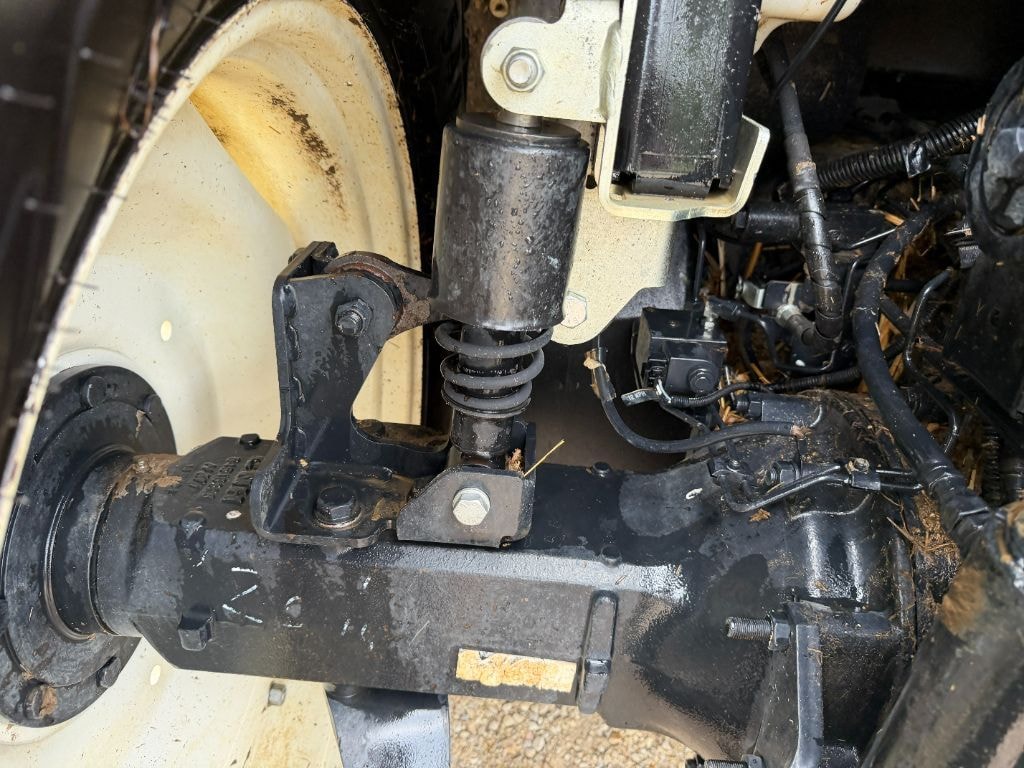 Tracteur chargeur NEW HOLLAND T5.100 - photo slide 11