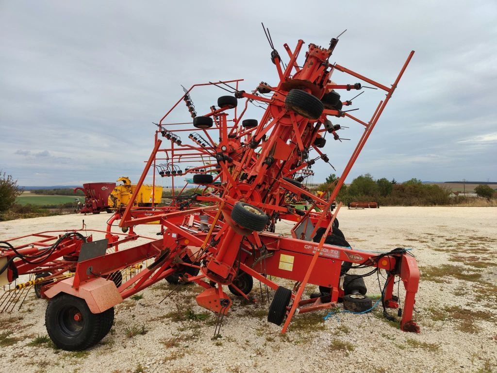 Faneuse KUHN Gf 10601 to - photo slide 4