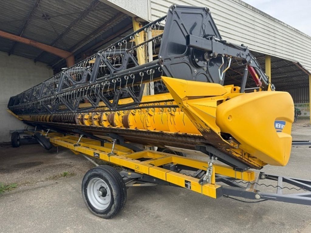 Moissonneuse NEW HOLLAND CR 10.90 REVELATION - photo slide 13