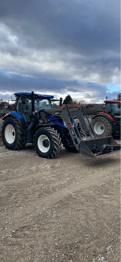 Tracteur NEW HOLLAND T6.160 - photo slide 1