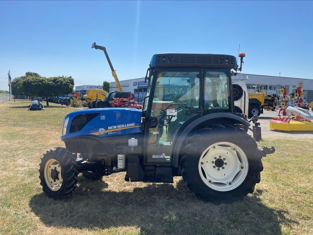 Tracteur fruitier NEW HOLLAND T4.100N - photo slide 13