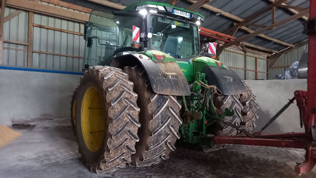 Tracteur JOHN DEERE 7R 310 - photo slide 4