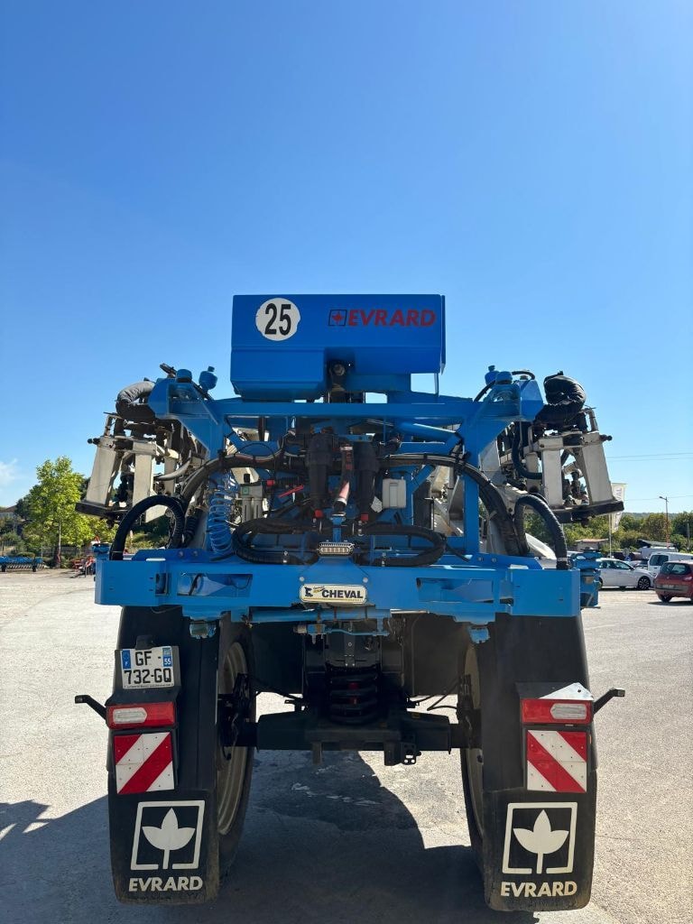 Pulverisateur EVRARD METEOR R Activ 4200 - photo slide 6