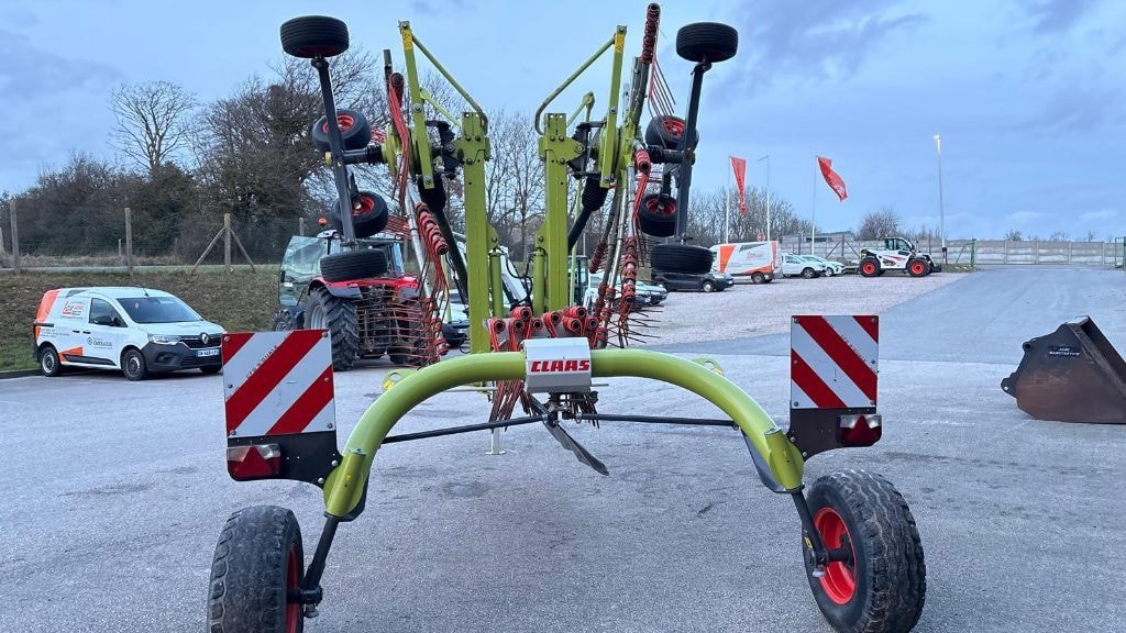 Andaineur CLAAS Liner 2600 - photo slide 4