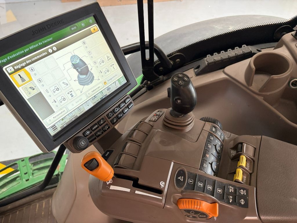 Tracteur JOHN DEERE 6195R - photo slide 10