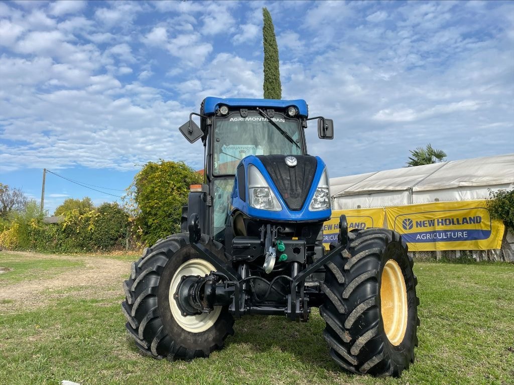 Tracteur NEW HOLLAND T4 100 F  - photo slide 6