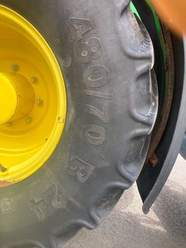 Tracteur chargeur JOHN DEERE 6130R - photo slide 11