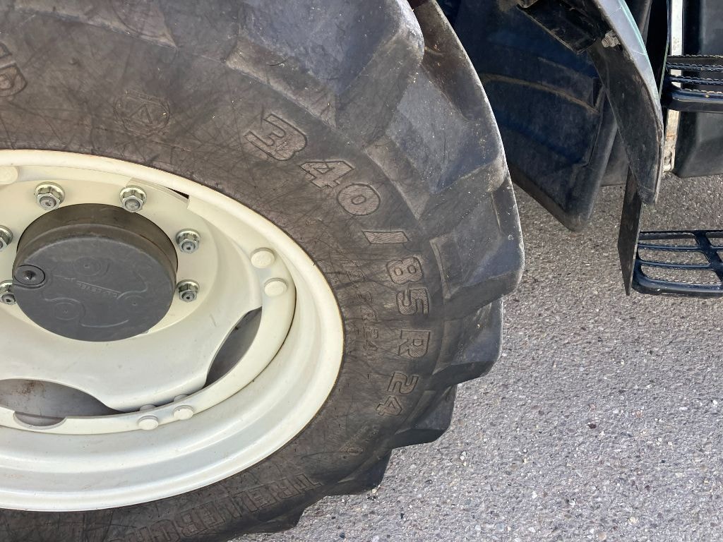 Tracteur VALTRA A95 - photo slide 22