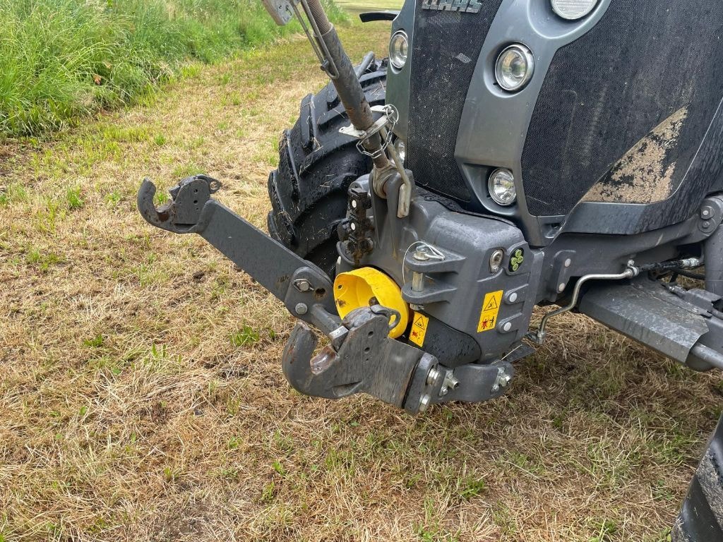Tracteur CLAAS ARION 630 - photo slide 9