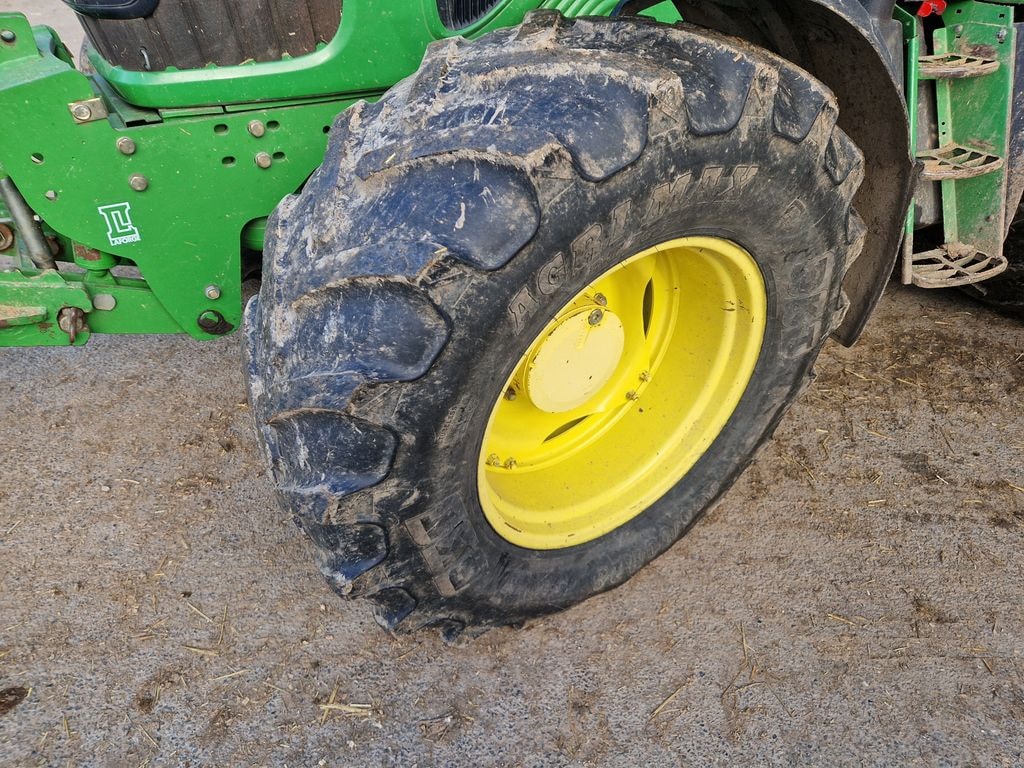 Tracteur JOHN DEERE 6830 PREMIUM - photo slide 6