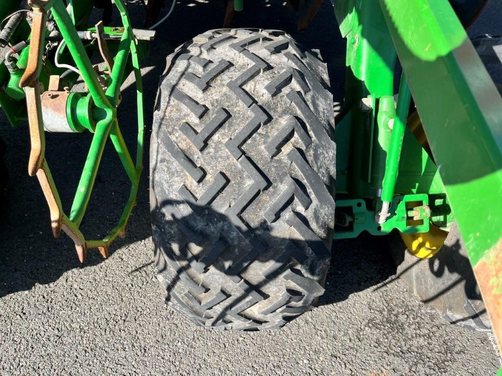 Semoir simplifié JOHN DEERE 750A - photo slide 11