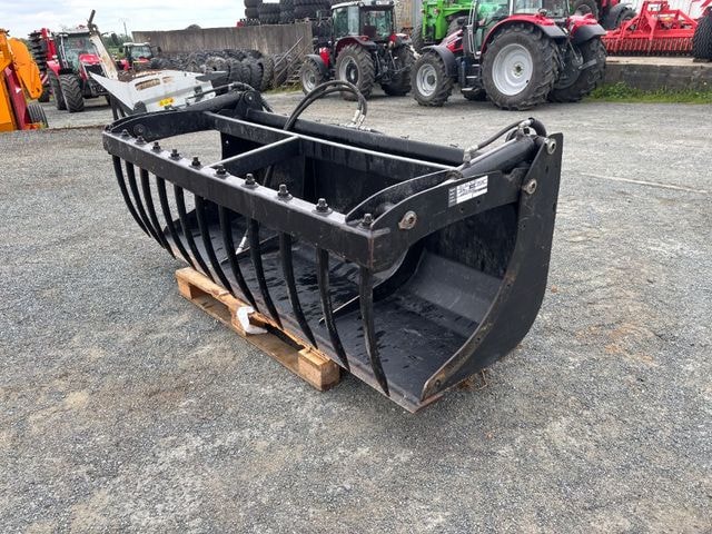 Godet QUICKE BMS - M210 - photo slide 3