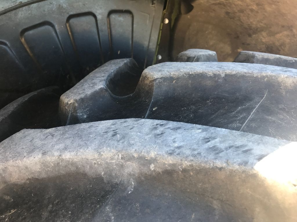 Tracteur chargeur CLAAS ARION 510 - photo slide 27