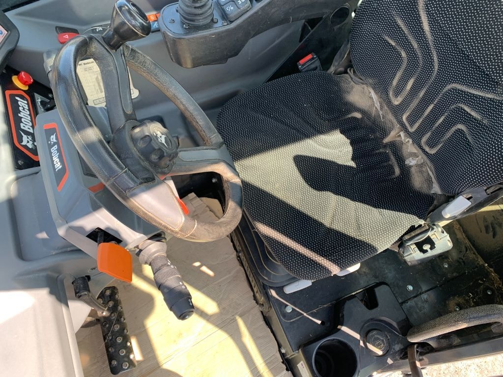 Telescopique BOBCAT Th 3870 - photo slide 20