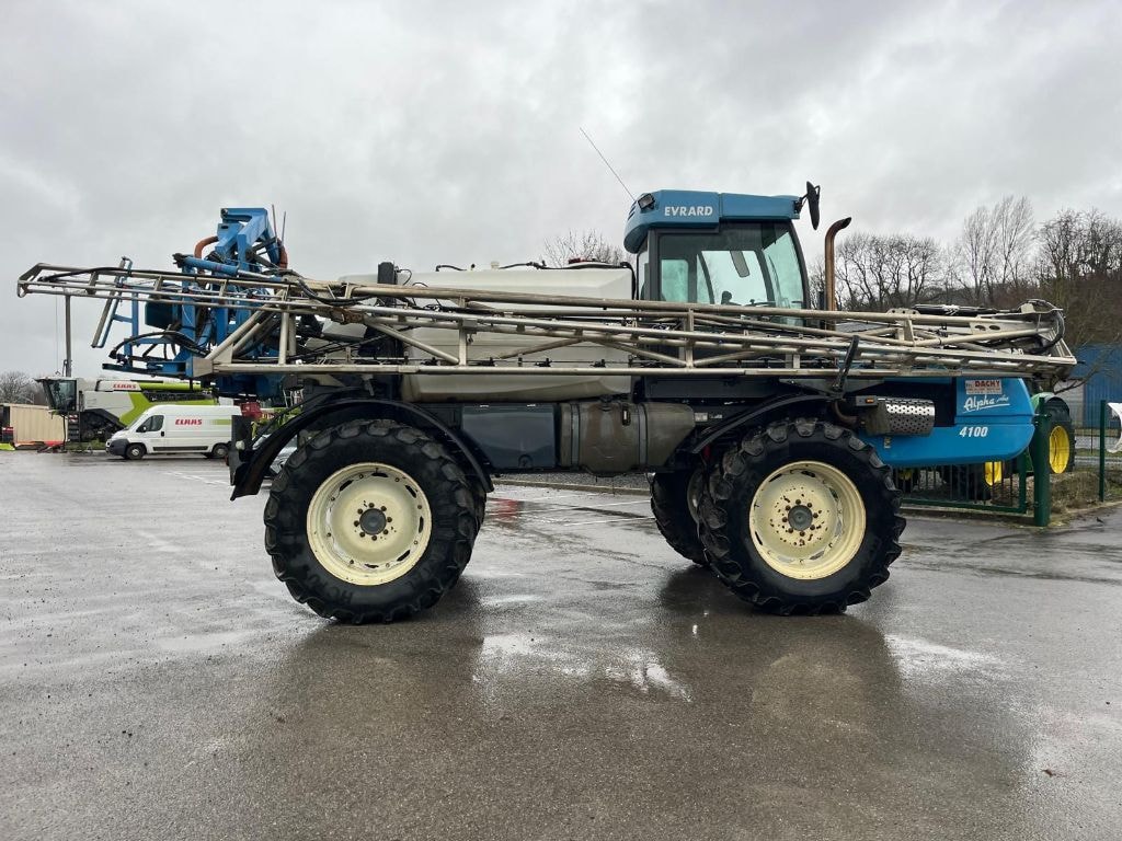 Pulverisateur automoteur EVRARD Alpha 4100 - photo slide 8