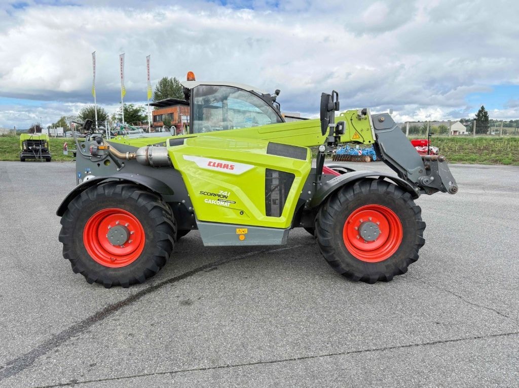 Telescopique CLAAS SCORPION 741 VARIPOWER - photo slide 1