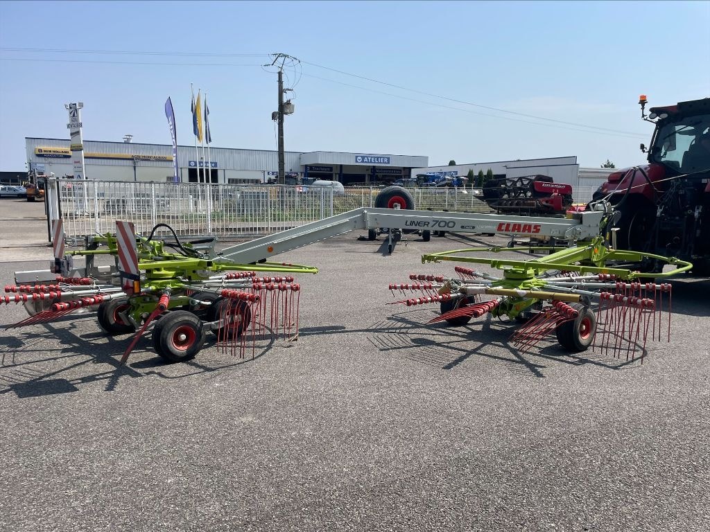 Andaineur CLAAS Liner 700 Twin - photo slide 6