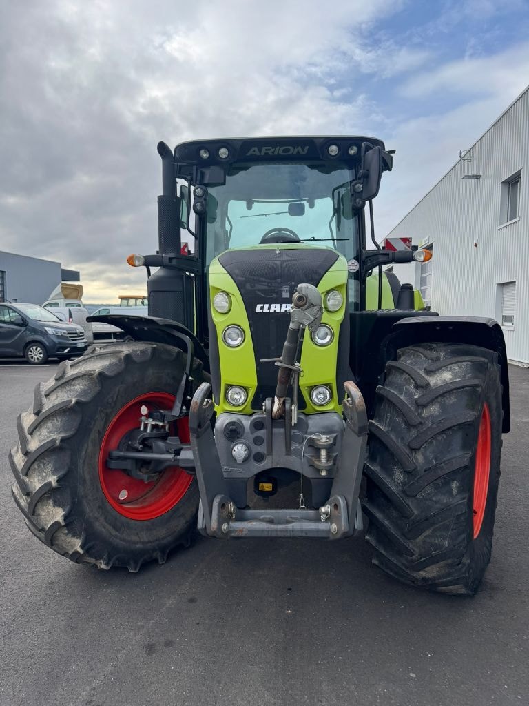 Tracteur CLAAS ARION 610  - photo slide 6
