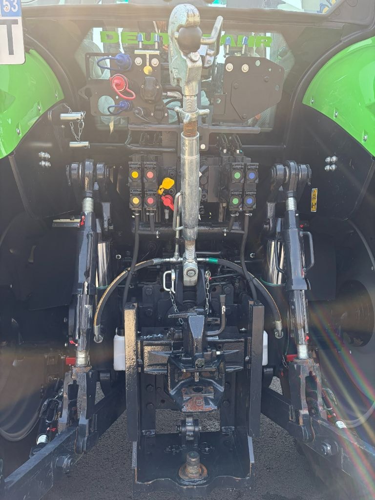 Tracteur DEUTZ FAHR 6160 CSHIFT AGROTRON - photo slide 6