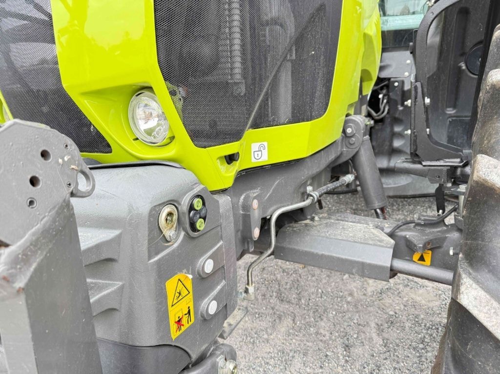 Tracteur CLAAS ARION 510 HEXASHIFT - - photo slide 9
