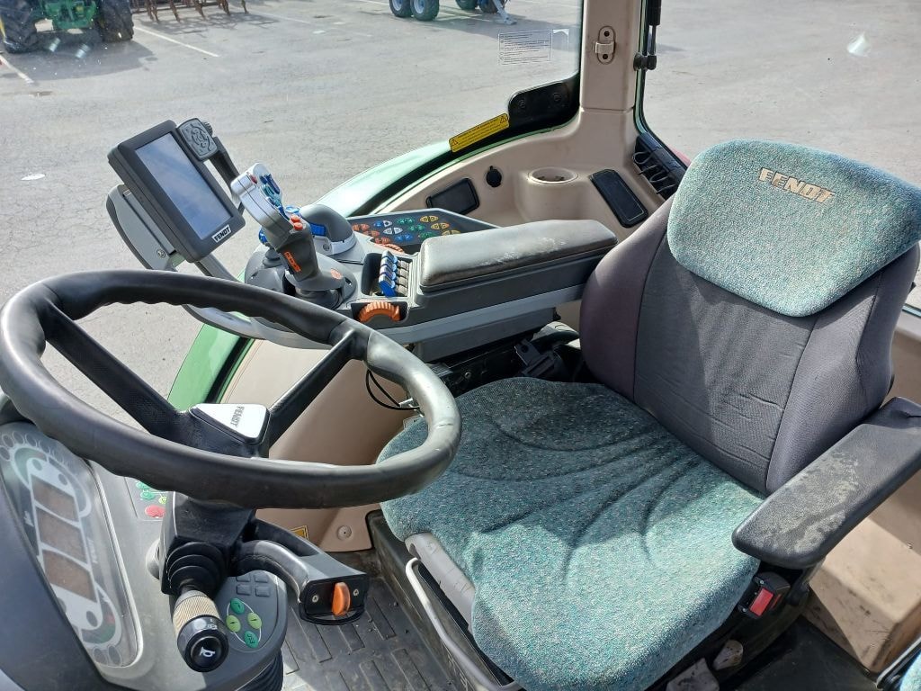 Tracteur FENDT 720 VARIO PROFI - photo slide 8