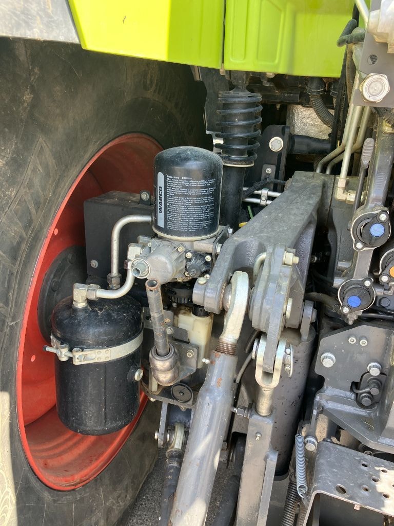 Tracteur CLAAS ARION 630 - photo slide 21