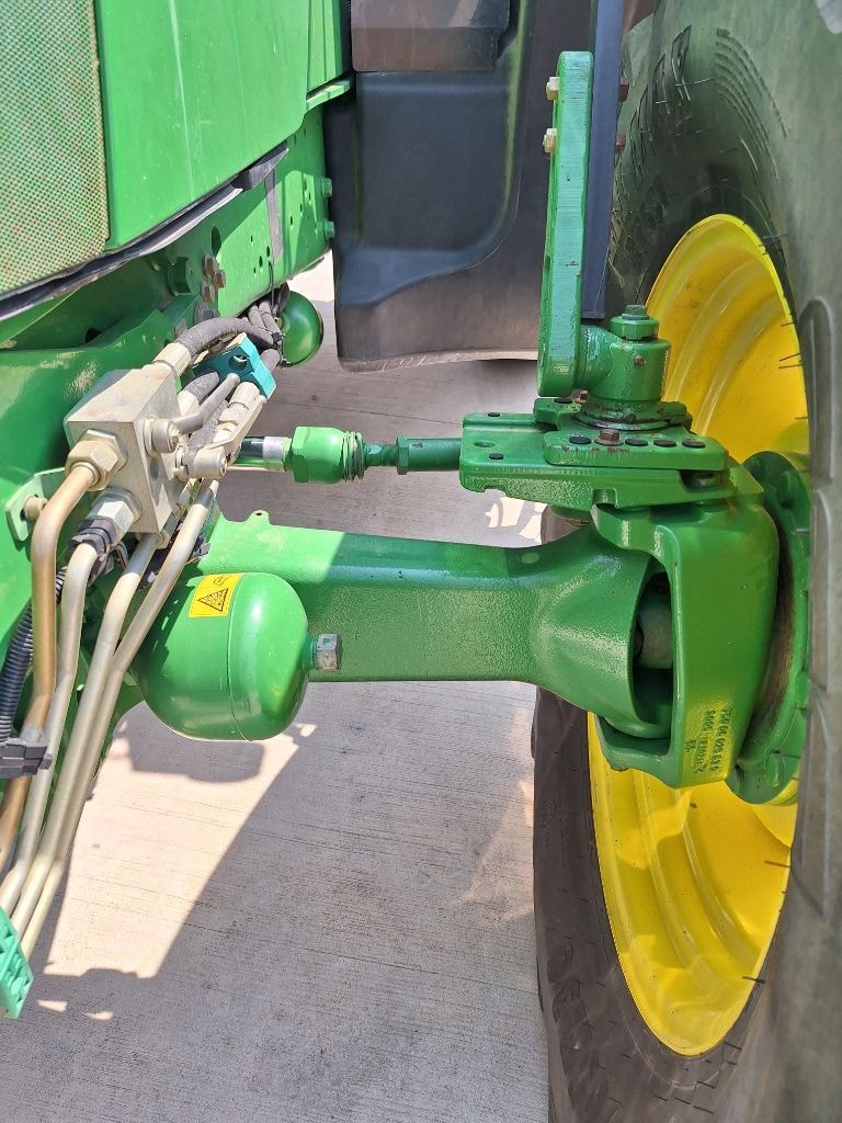 Tracteur JOHN DEERE 6150R - photo slide 11