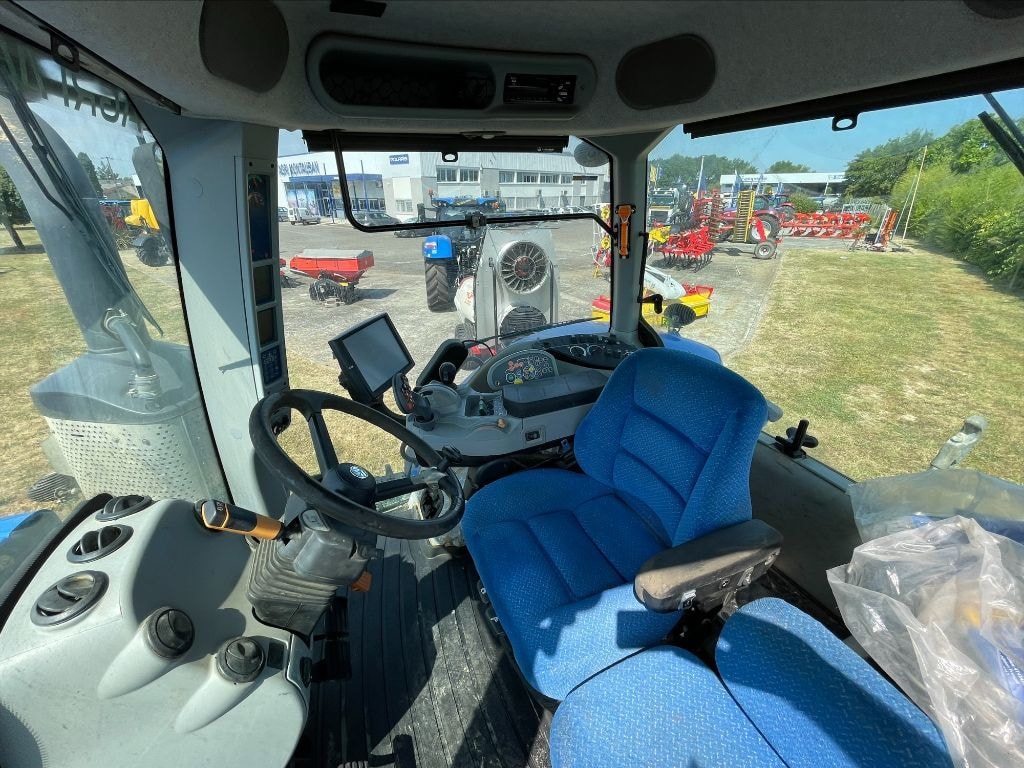 Tracteur NEW HOLLAND T8.410 - photo slide 7
