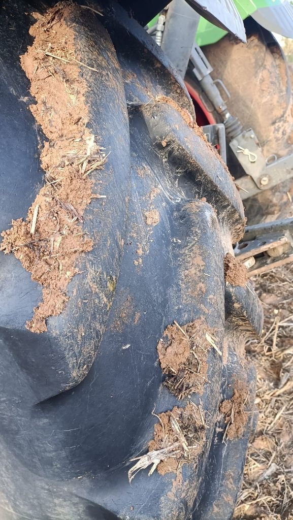 Tracteur FENDT 720 VARIO PROFI + - photo slide 8
