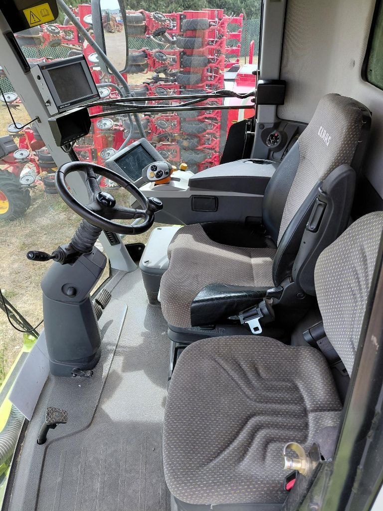 Moissonneuse CLAAS LEXION 760 - photo slide 9