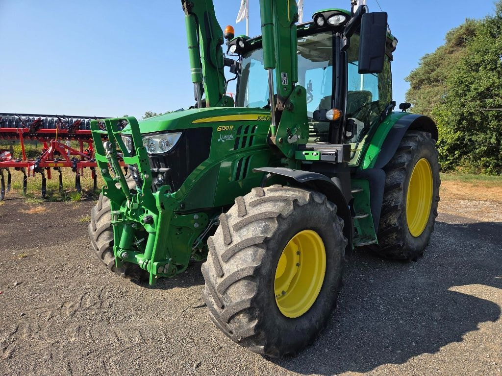 Tracteur chargeur JOHN DEERE 6130R - photo slide 13